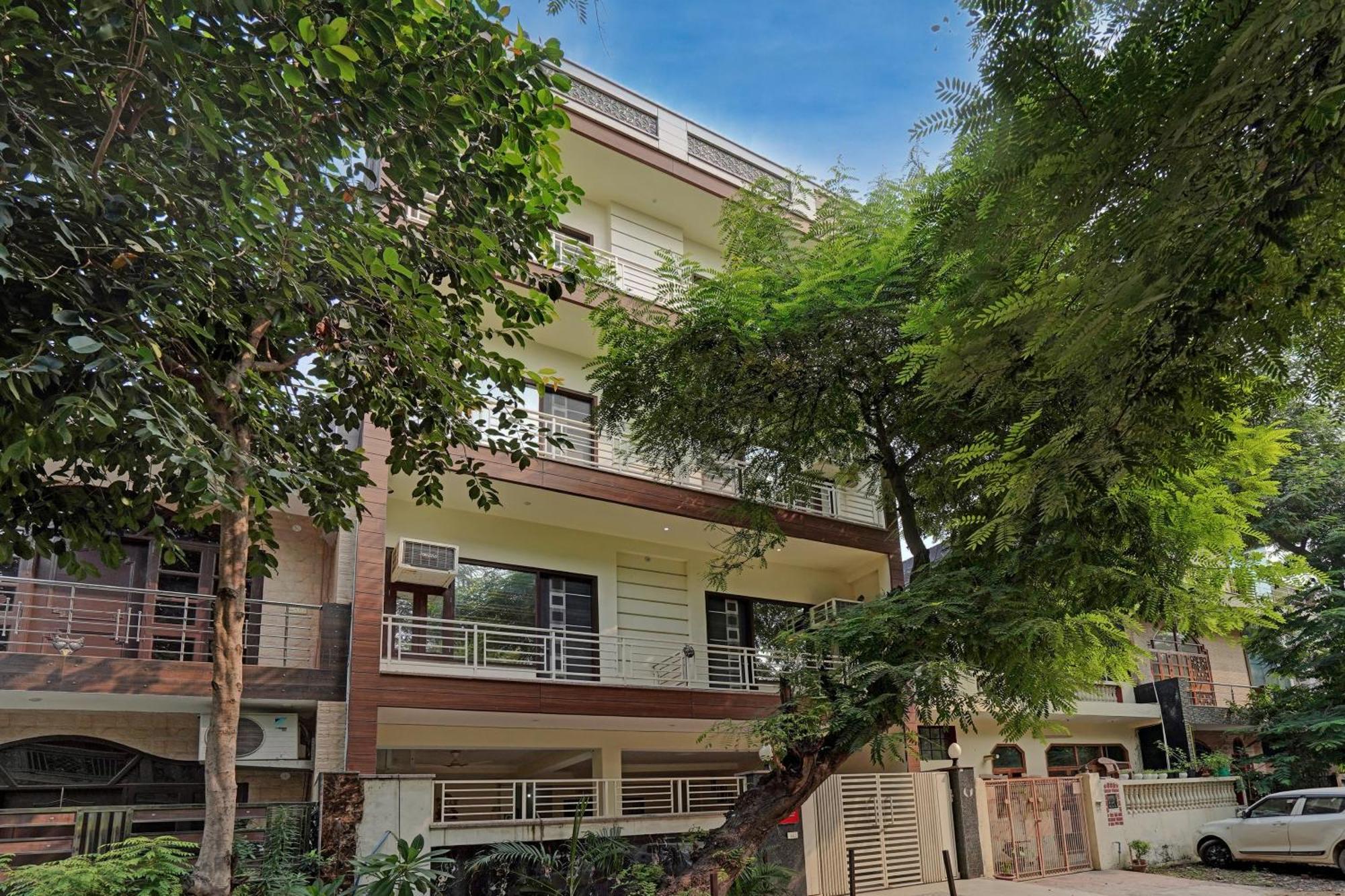 Hotel O Golden Imperial Greater Noida Exterior photo
