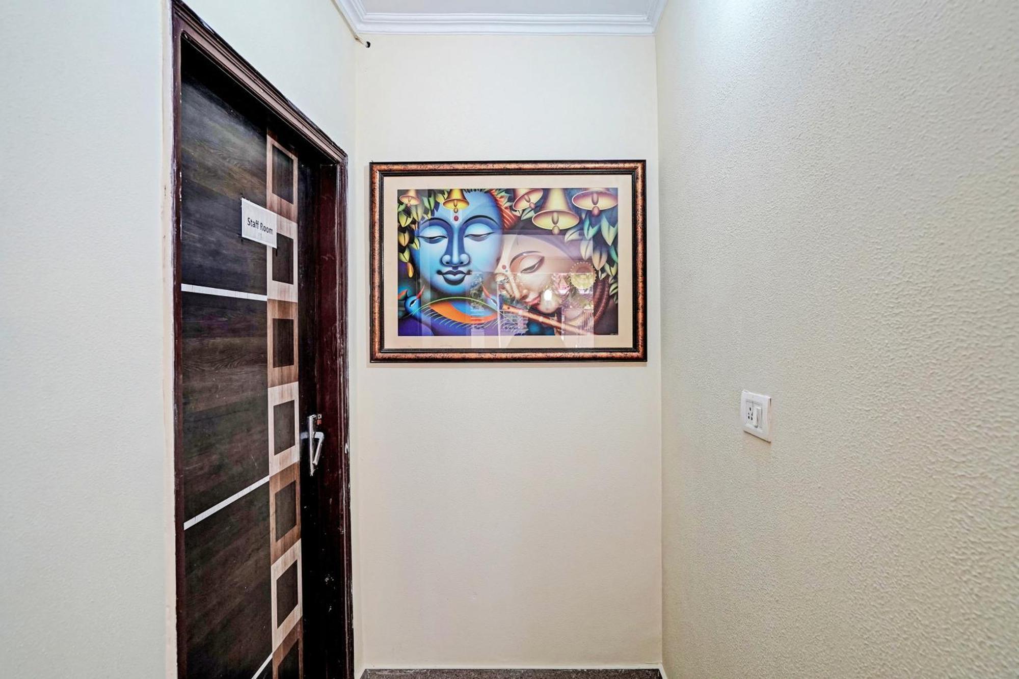 Hotel O Golden Imperial Greater Noida Exterior photo